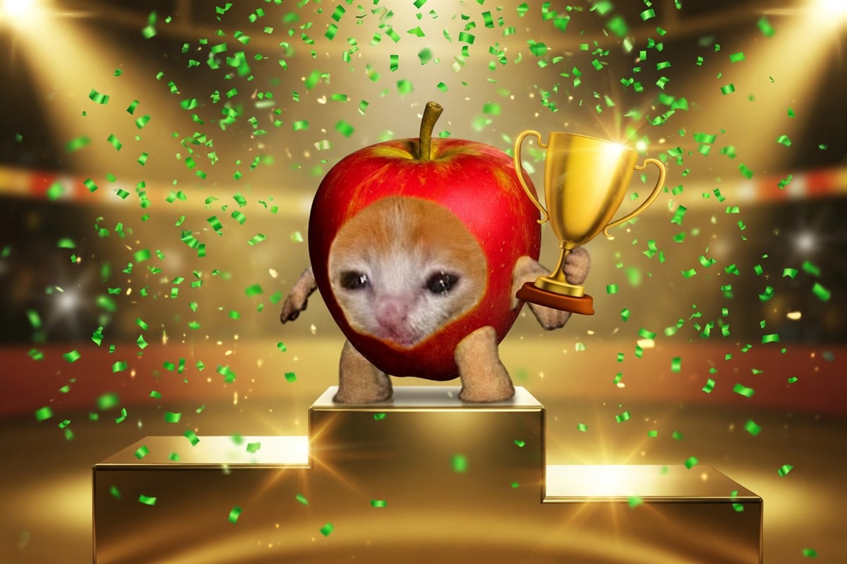 Apple Cat victory podium
